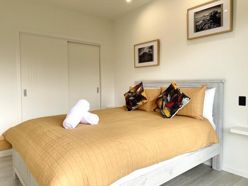 Ohope Villas With Spa,Sauna,Pool, Adults Only المظهر الخارجي الصورة